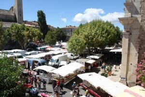Marché de Forcalquier du lundi - Forcalquier.2018-Michael Shellard (21)